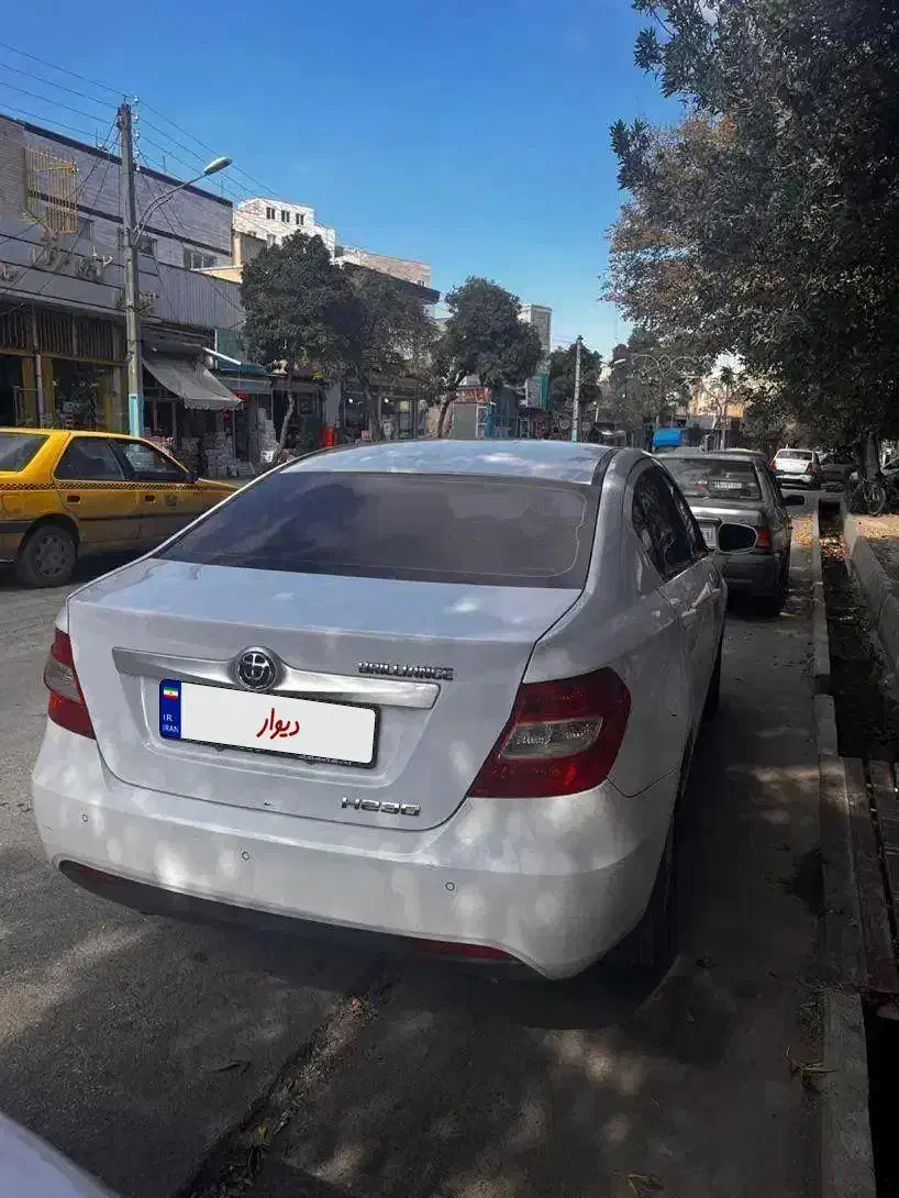 برلیانس ۲۳۰ مدل ۹۵ اتومات|خودرو سواری و وانت|اردبیل, |دیوار