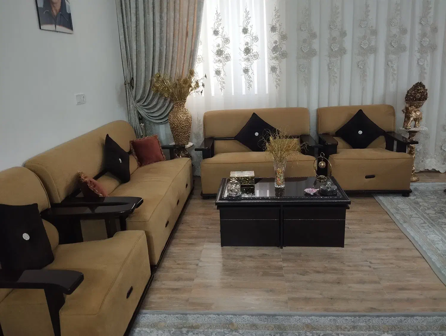 مبل راحتی|مبلمان خانگی و میز عسلی|معصومیه, |دیوار