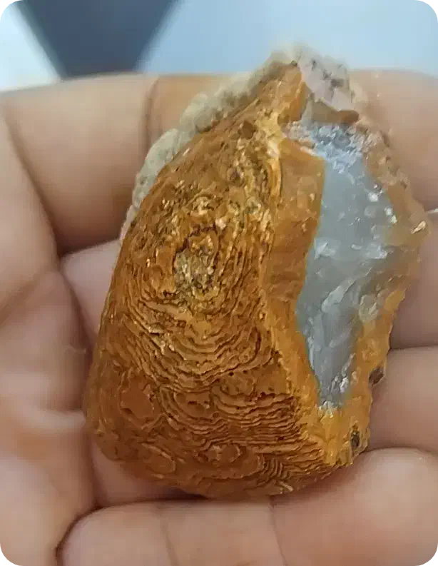 کسی میدونی این سنگ چیه|جواهرات|خوی, |دیوار