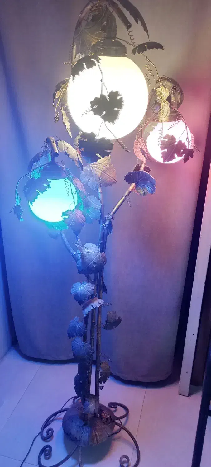 اواژور بلند فلزی|چراغ خواب و آباژور|تهران, ونک|دیوار