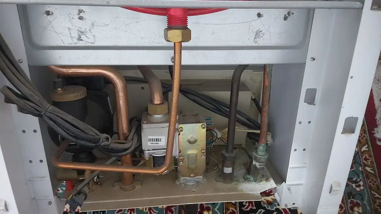 فروش پکیج|آبگرمکن، پکیج، شوفاژ|الیگودرز, |دیوار