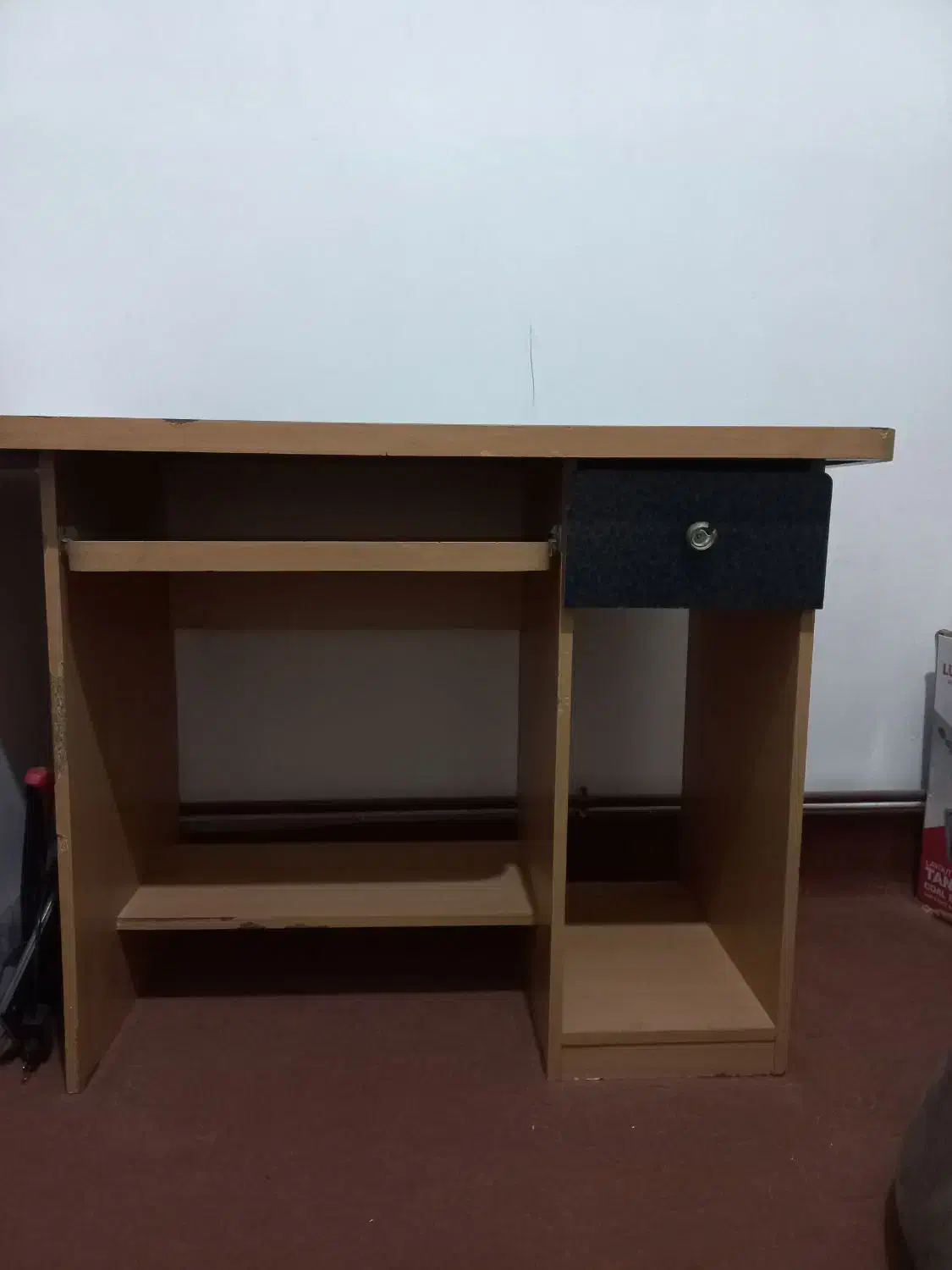 میز کامپیوتر|میز تحریر و کامپیوتر|مراغه, |دیوار