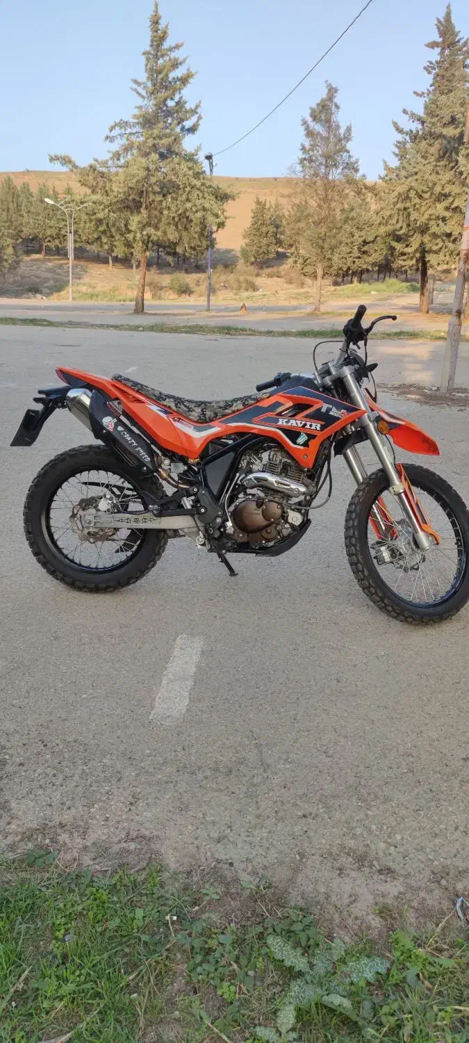 تریل t4  در حد صفر|موتورسیکلت|گنبد کاووس, |دیوار