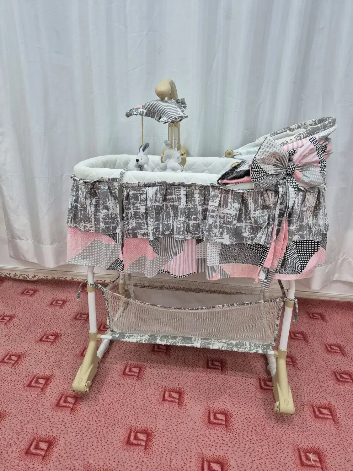 گهواره موزیکال|کالسکه و لوازم جانبی|ایلام, |دیوار