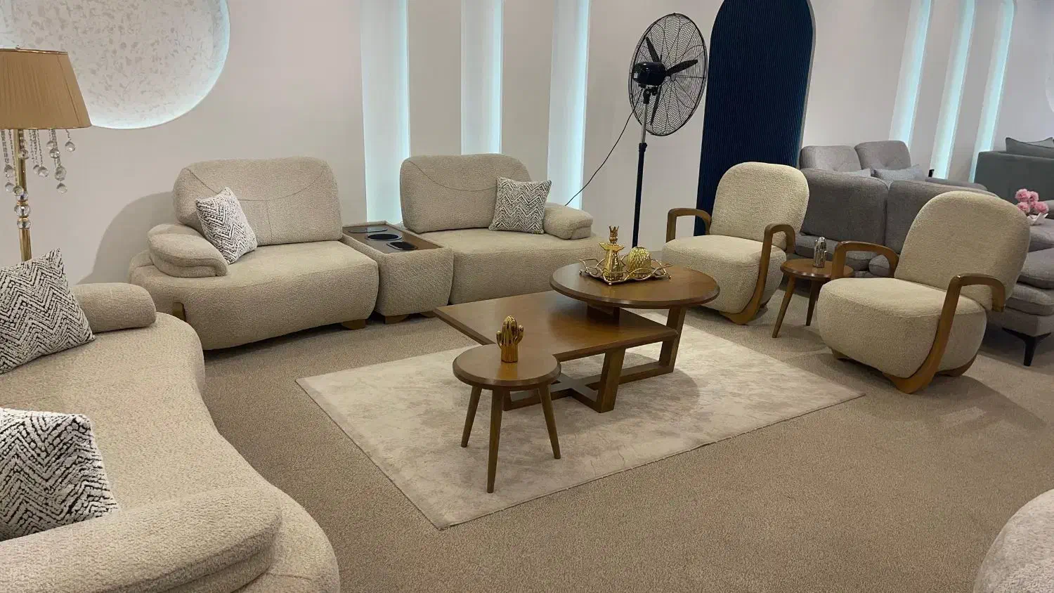 استخدام نجار ماهر و نیمه ماهر|استخدام صنعتی، فنی، مهندسی|تهران, شهید رجایی|دیوار