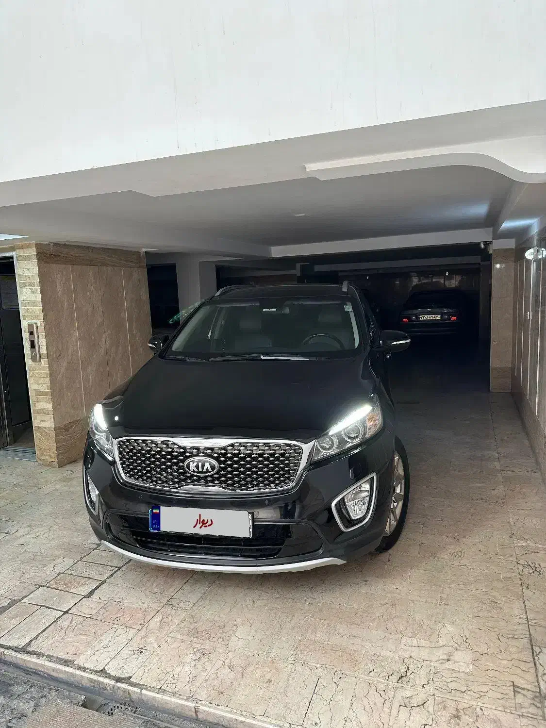 سورنتو ۲۰۱۷|خودرو سواری و وانت|تهران, صادقیه|دیوار