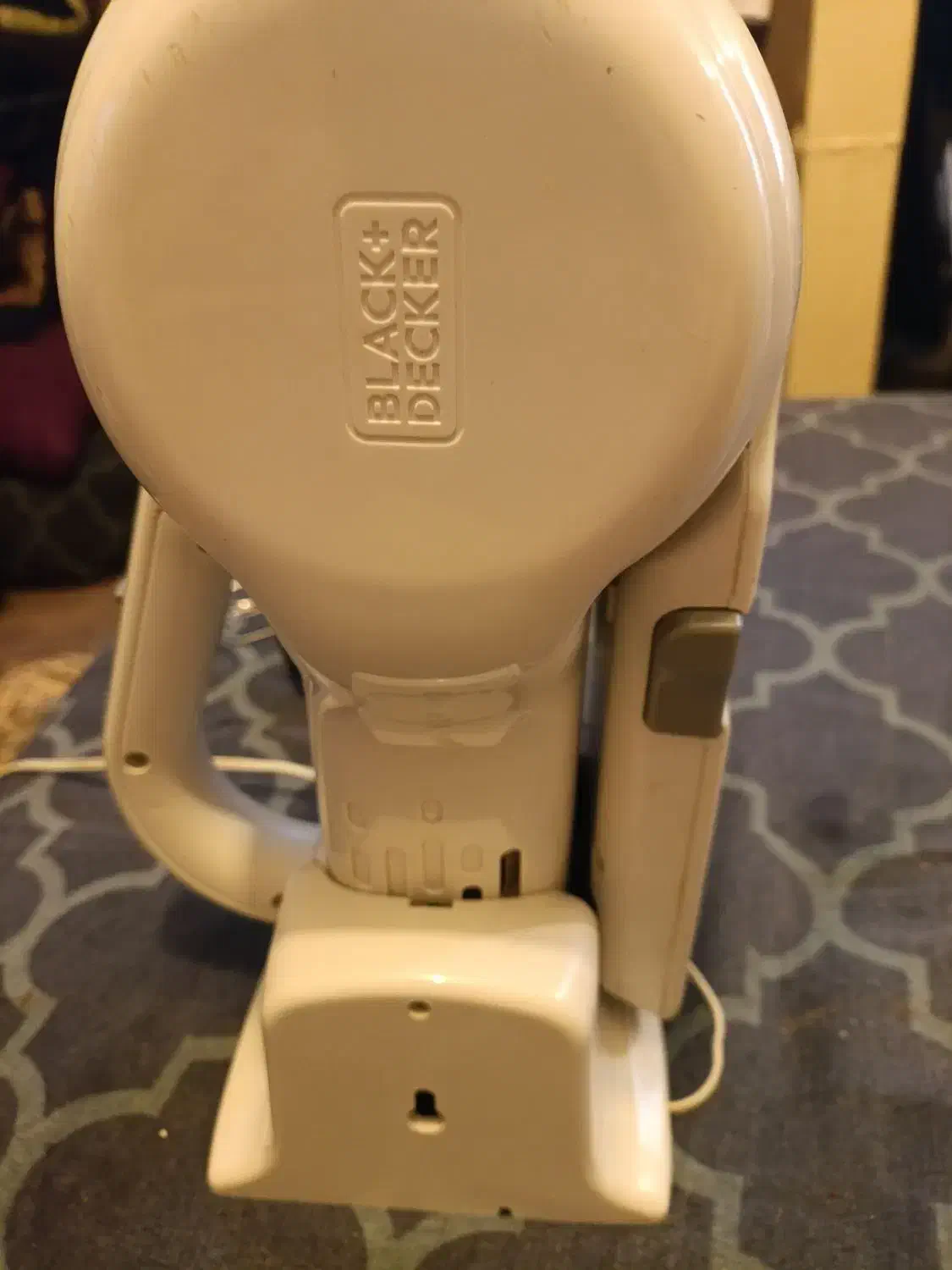 جارو شارژی بلک آند دکر|جاروبرقی، جارو شارژی، بخارشو|تهران, علم و صنعت|دیوار