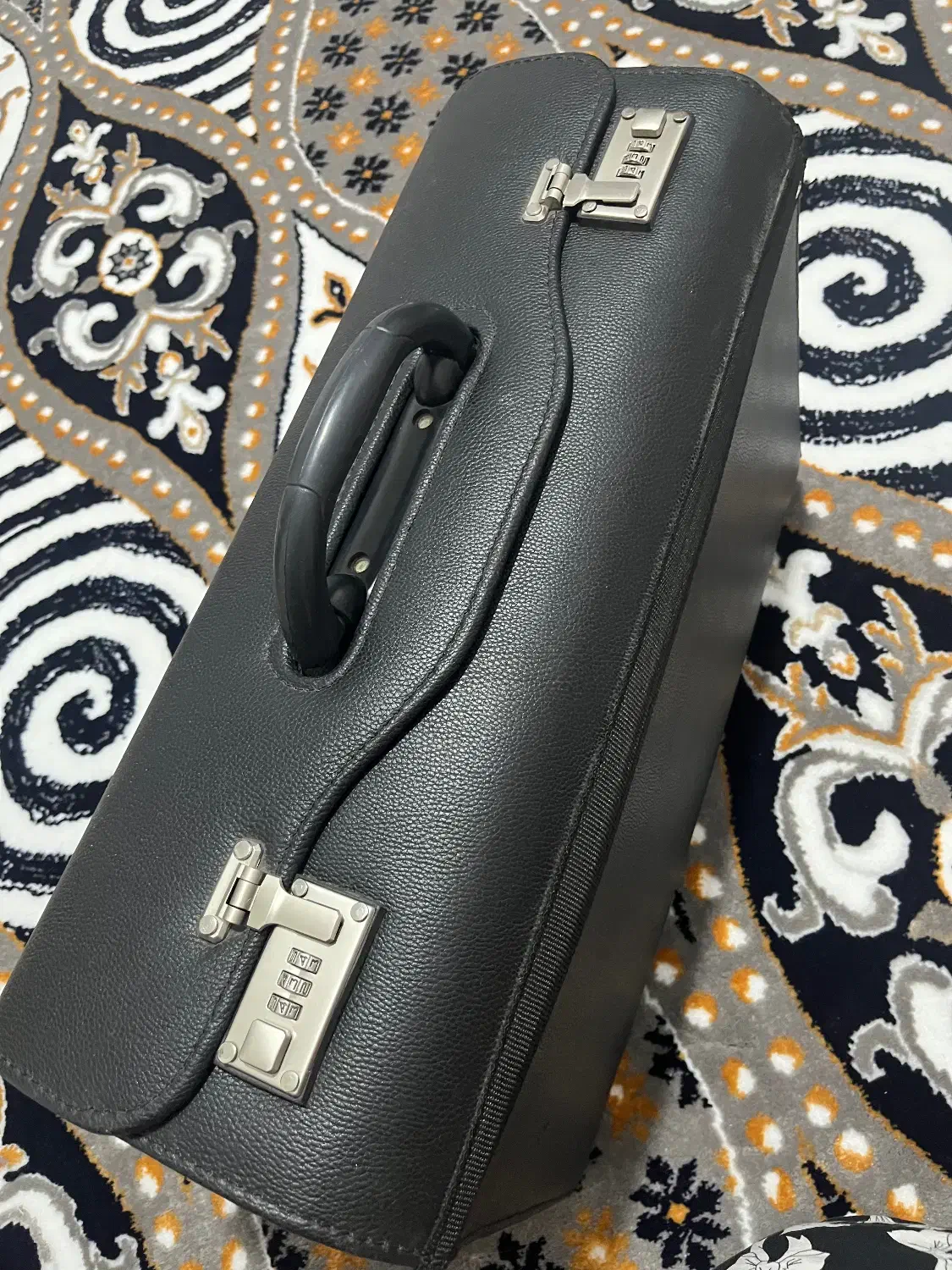 کیف شینیون / ساک / چمدون / کیف رمز دار|کیف، کفش، کمربند|چهارباغ, |دیوار