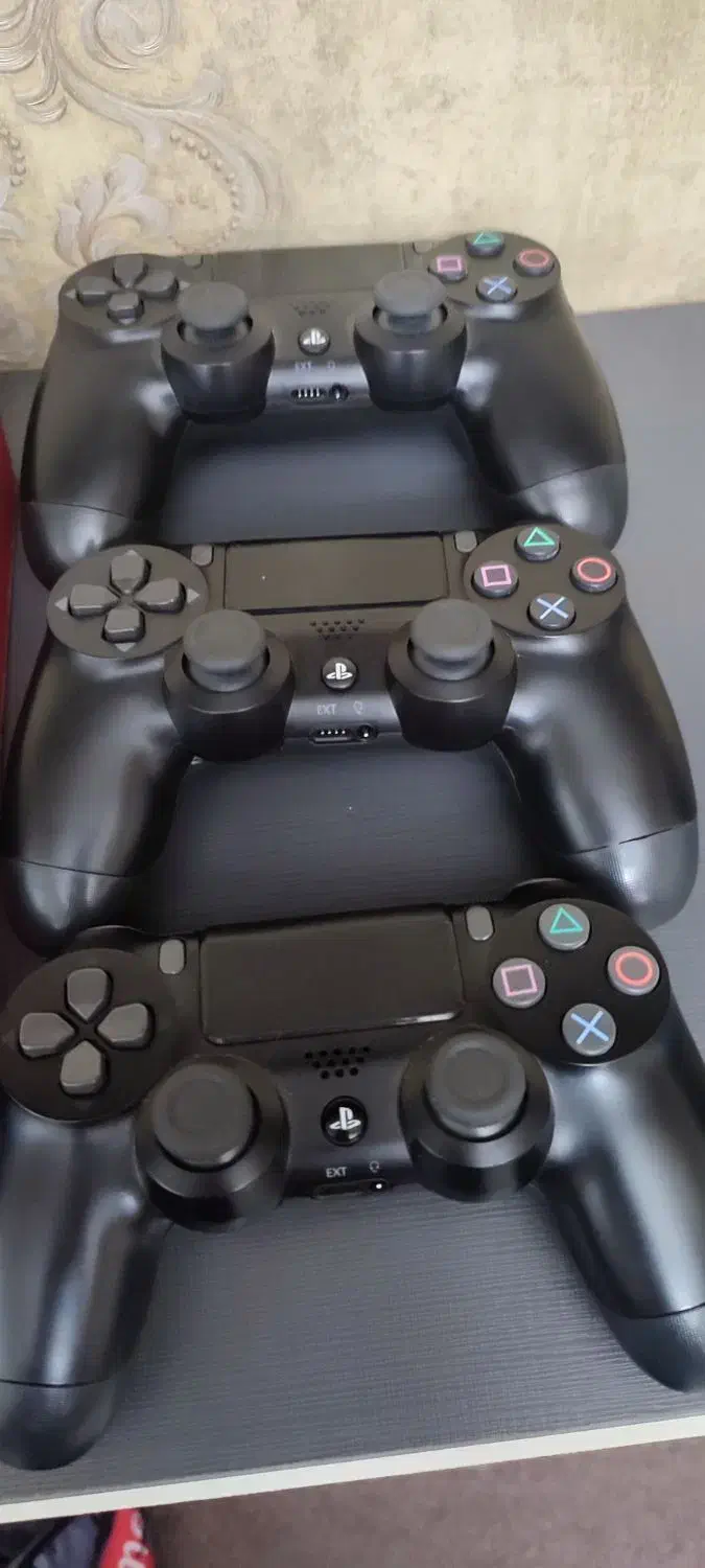 پی اس 4 کم کار تمیز|کنسول، بازی ویدئویی و آنلاین|کاشان, فین بزرگ|دیوار