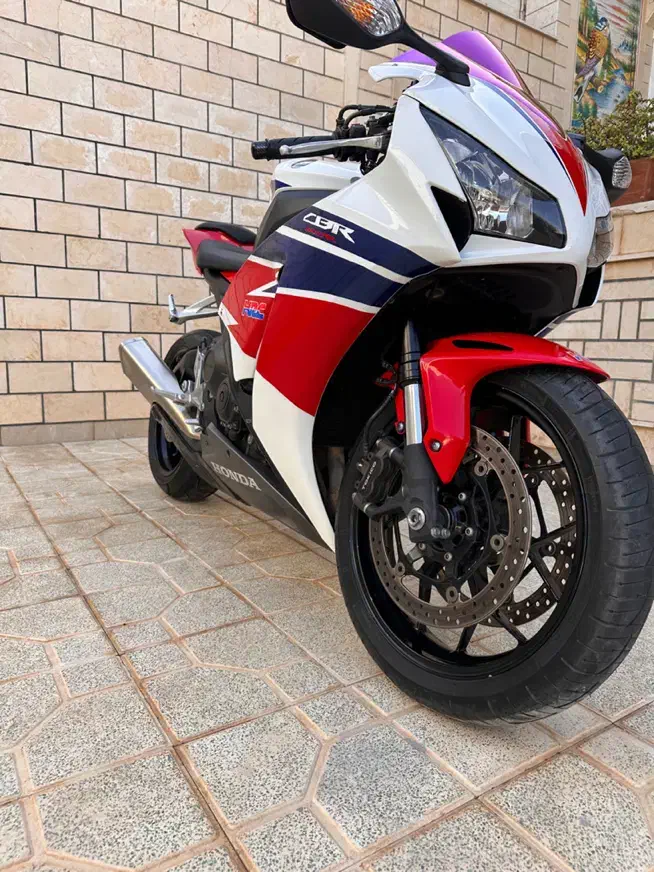 Cbr 1000 hrc 2015|موتورسیکلت|ارسنجان, |دیوار