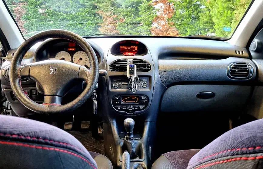 206 تیپ ۵ مدل ۹۶ لای زر ورقی|خودرو سواری و وانت|رامسر, |دیوار