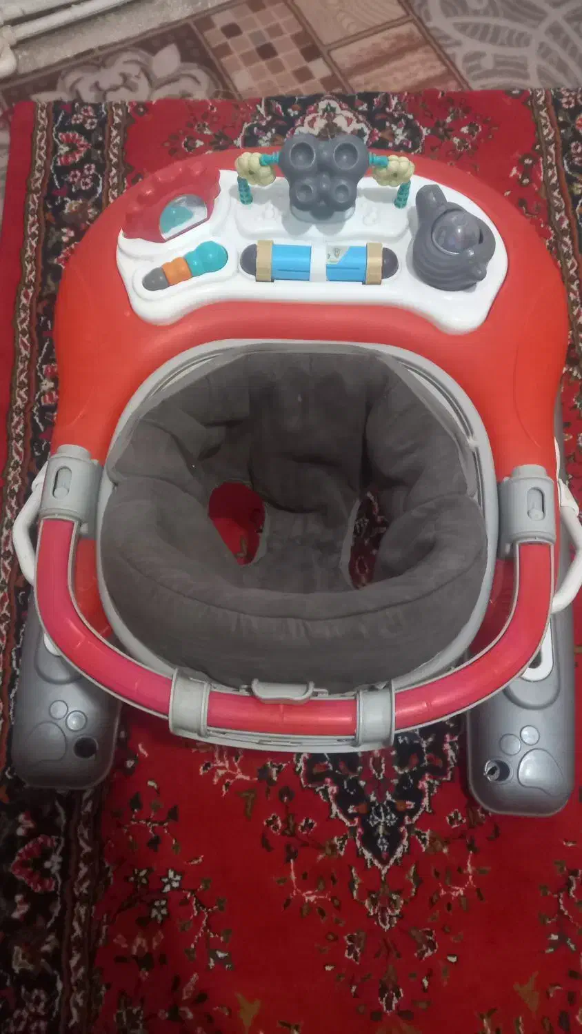 رورووئک موزیکال|کالسکه و لوازم جانبی|سبزوار, باهنر|دیوار