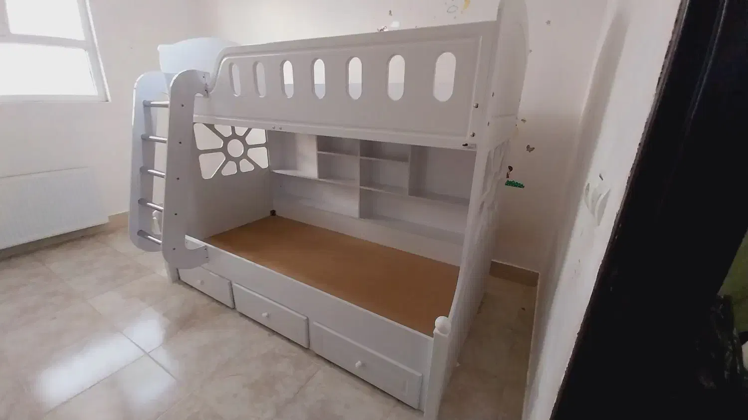 تخت دونفره تمیز روکش ممبران|تخت و سرویس خواب|شاهرود, |دیوار