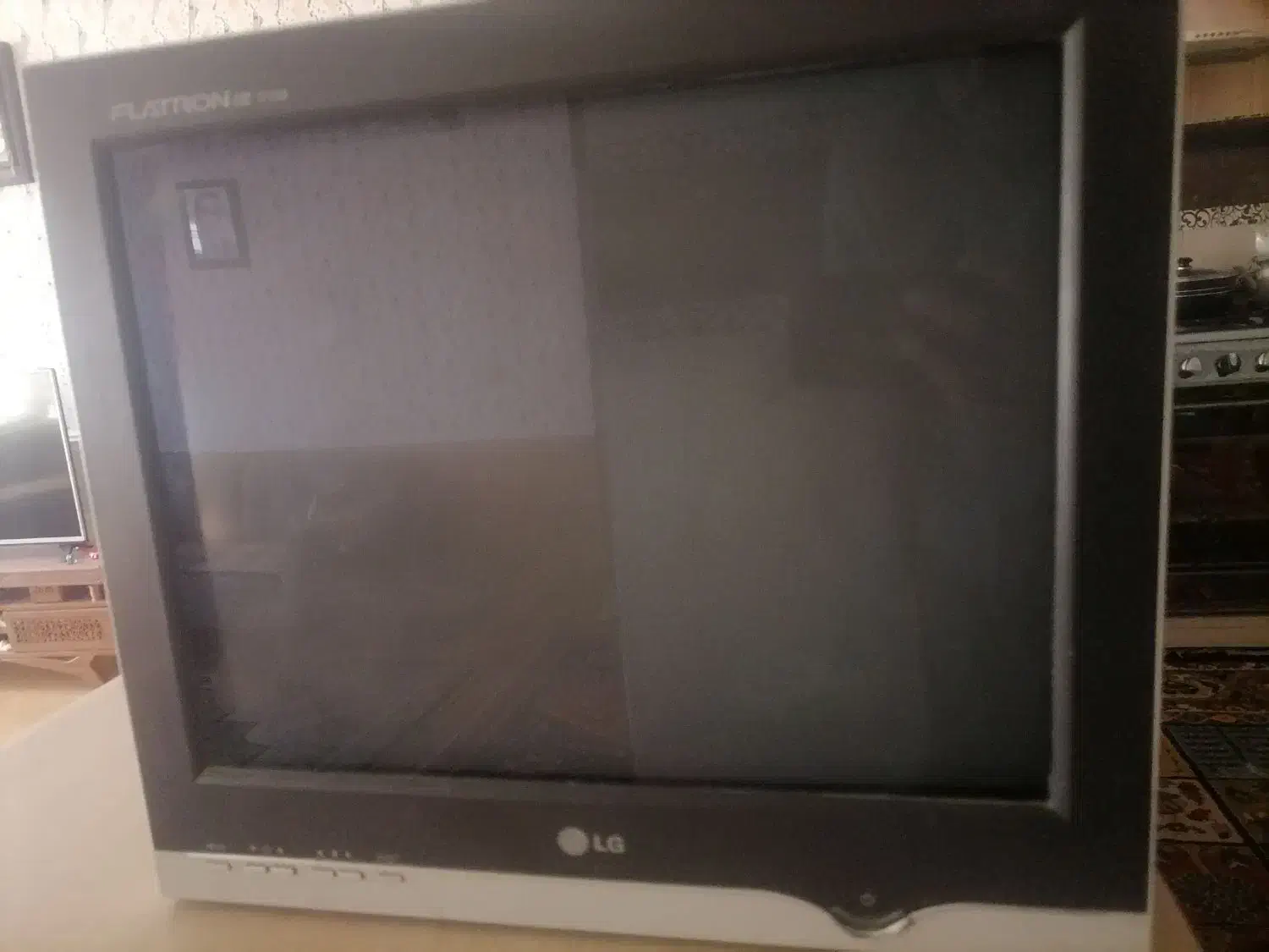 مانیتور الجی|رایانه رومیزی|صدرا-فارس, فاز ۱|دیوار