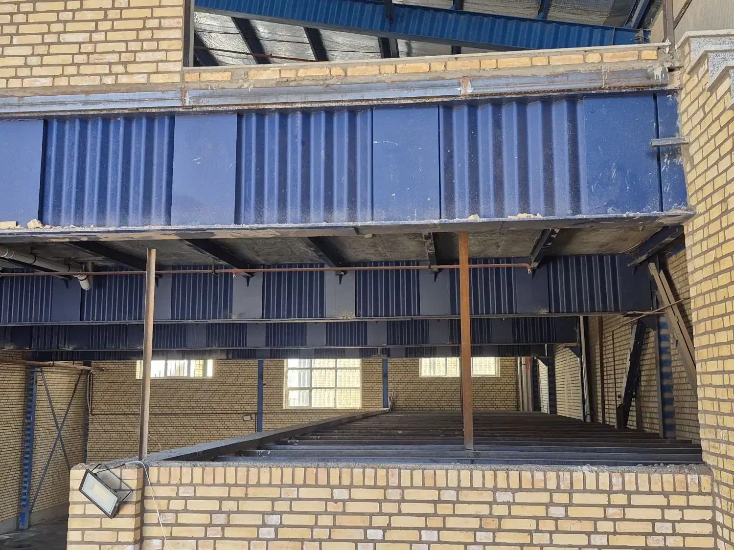 سوله شهرک صنعتی کلات|فروش دفتر صنعتی، کشاورزی، تجاری|مشهد, شهرک صنعتی مشهد|دیوار