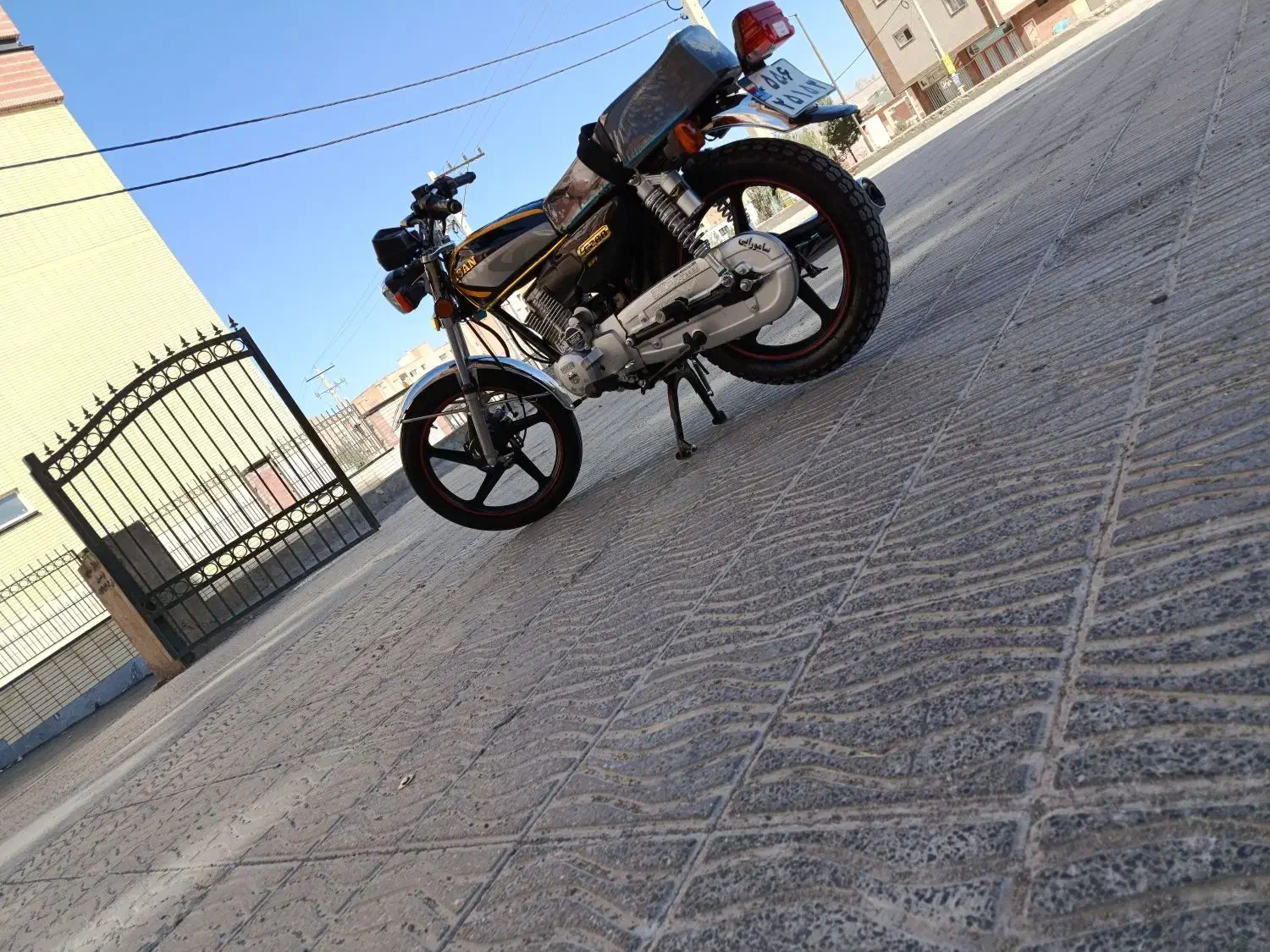 موتور 200 احسان|موتورسیکلت|شهرکرد, |دیوار