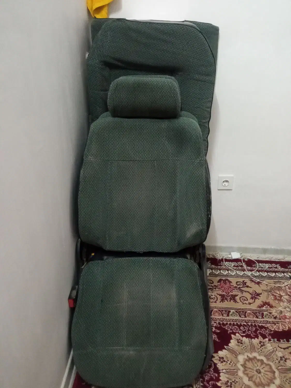 گمشده|اشیا|زاهدان, |دیوار