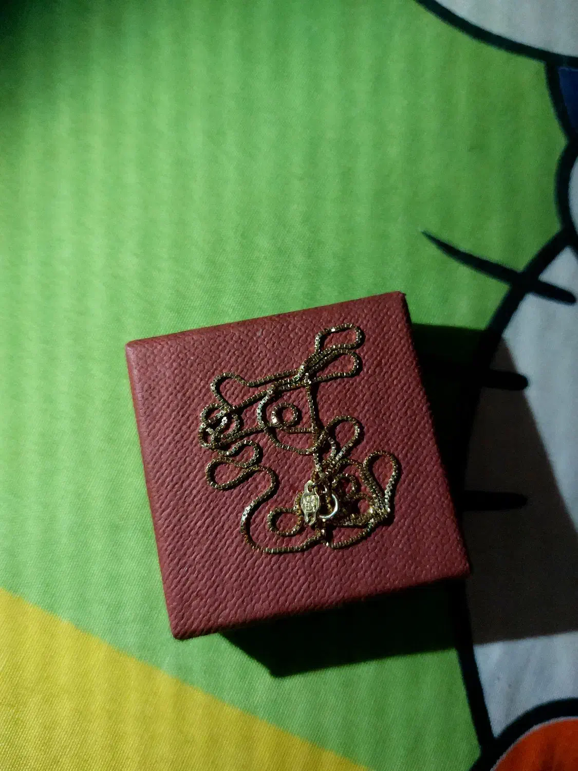 انگشتروزنجیر|جواهرات|فولادشهر, مسکن مهر فولادشهر|دیوار