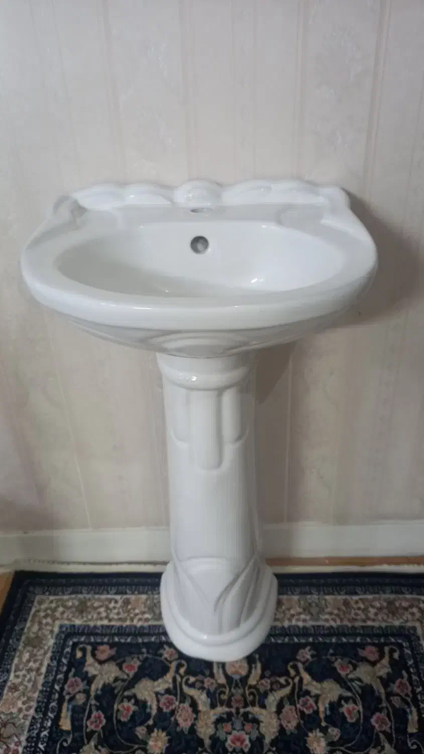 روشویی پایه دار|لوازم سرویس بهداشتی|تهران, تاکسیرانی|دیوار