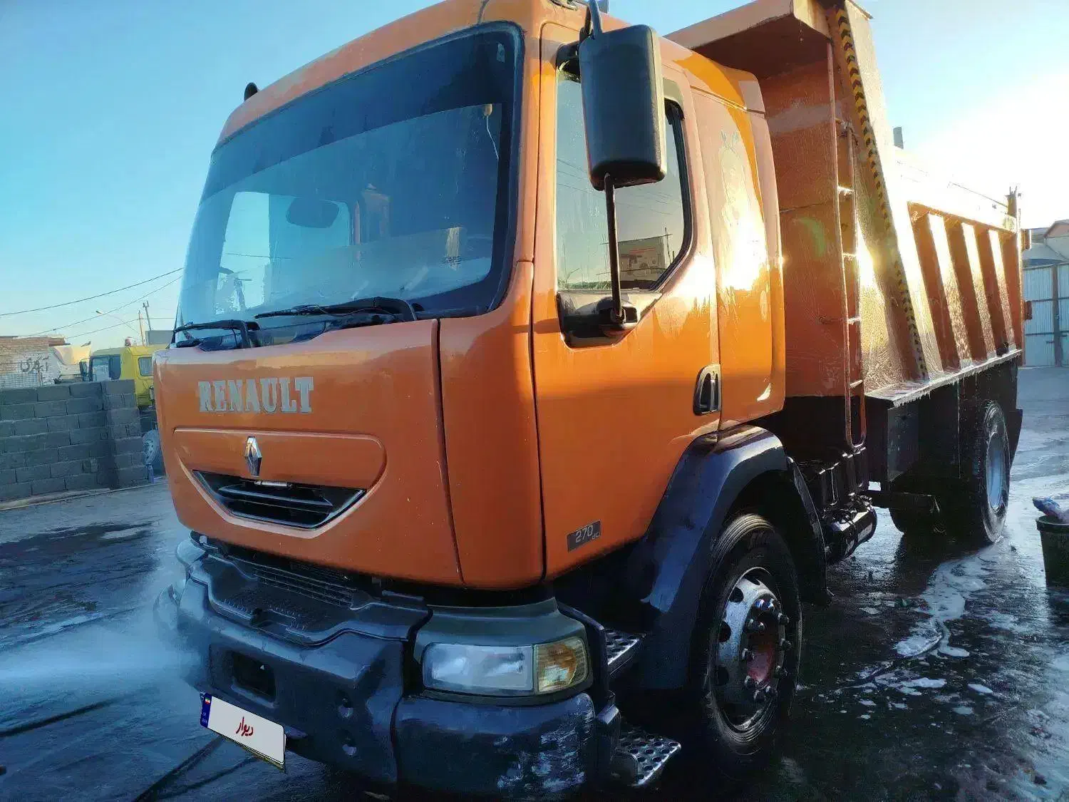 کمپرسی میدلام و ایسوزو فروش یا معاوضه با کامیون|خودرو سنگین|بردسیر, |دیوار