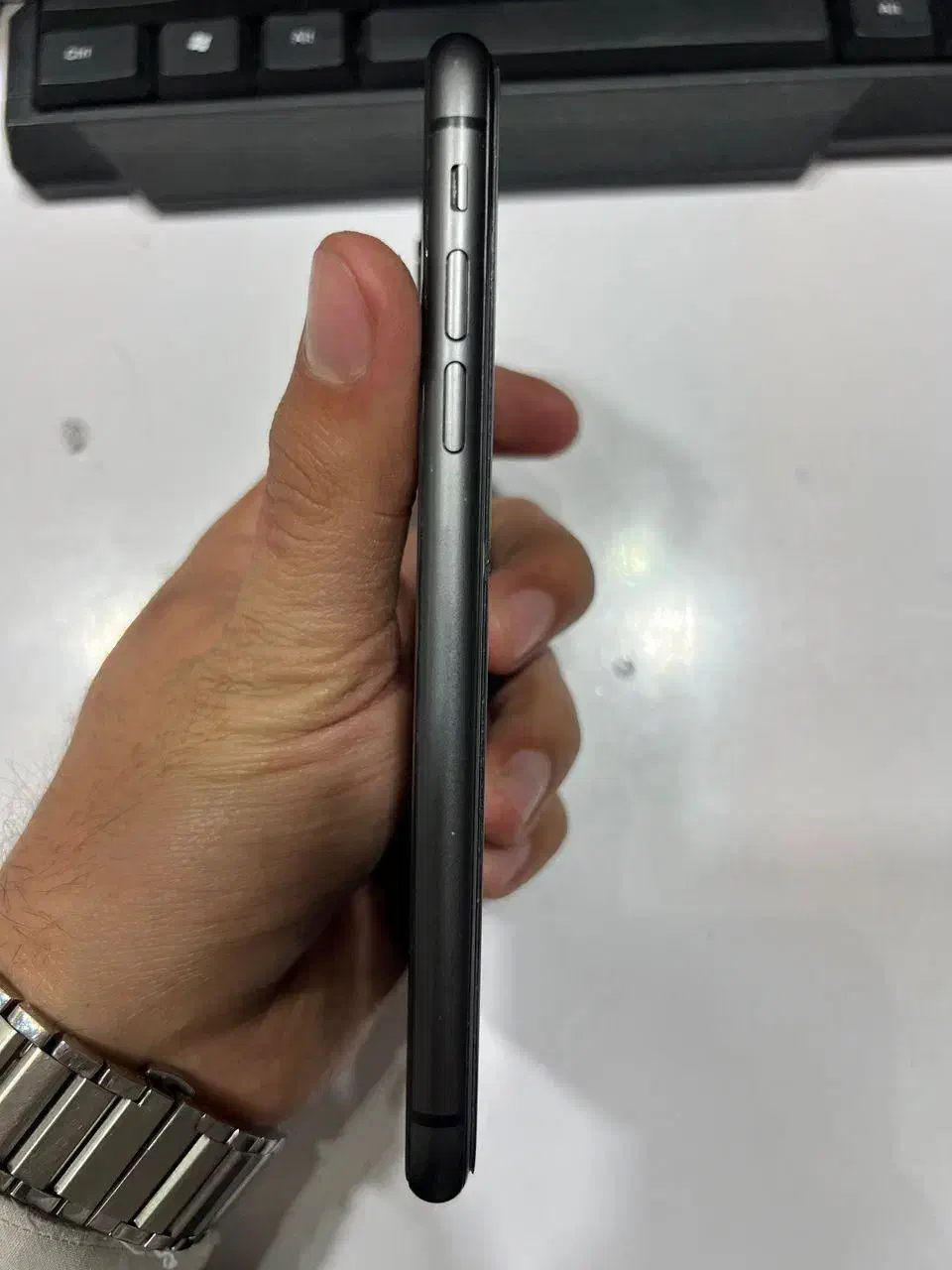 آیفون 11 نرمال|موبایل|مشهد, عنصری|دیوار