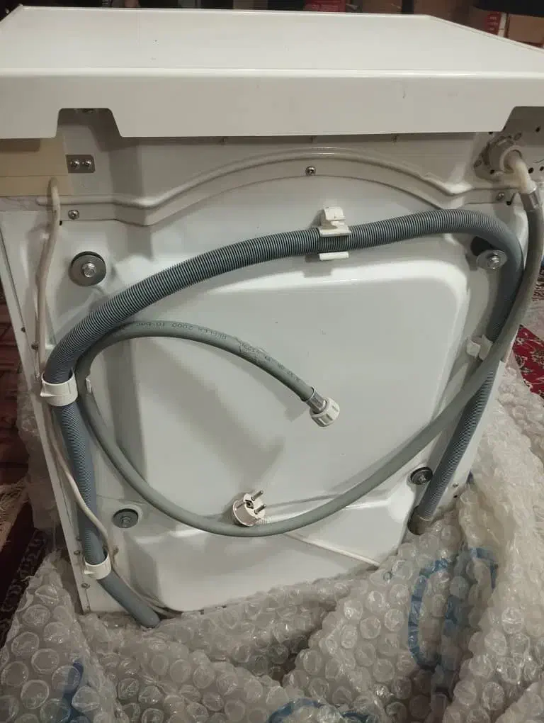 لباسشویی...|ماشین لباسشویی و خشک‌کن لباس|لردگان, |دیوار