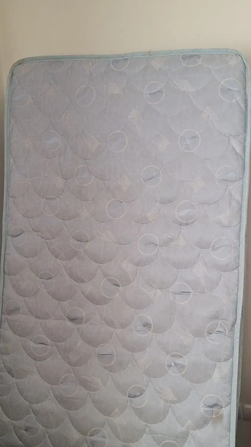 تشک خوشخواب|تشک تختخواب|صدرا-فارس, فاز ۱|دیوار