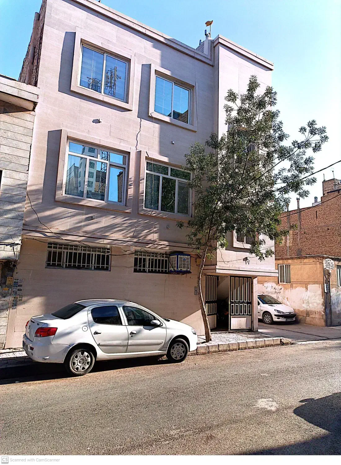 آپارتمان 90 متری دوخواب شیک  سر دونبش|فروش آپارتمان|مشهد, رده|دیوار