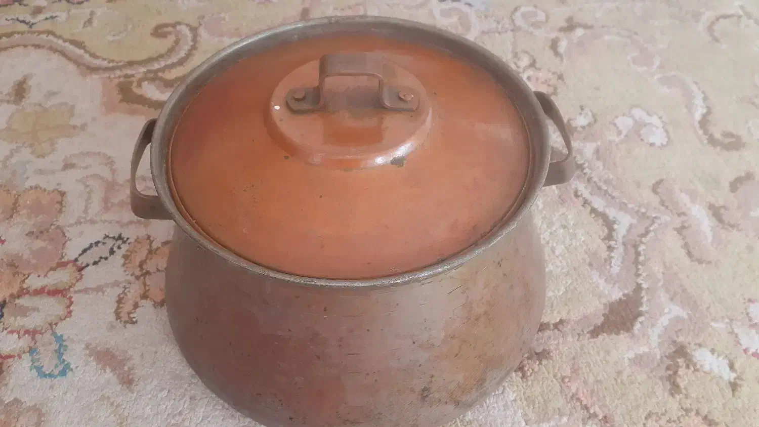 قابلمه مسی|ظروف پخت‌وپز|رشت, دخانیات|دیوار