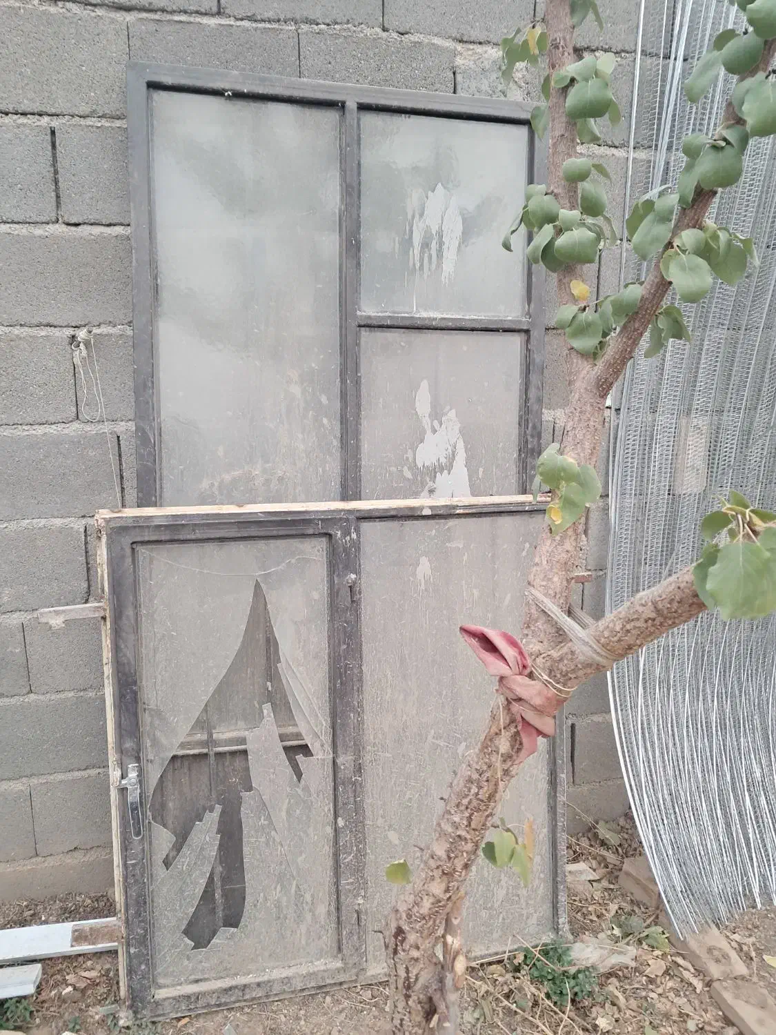 درب وپنجره اهنی|مصالح و تجهیزات ساختمان|شاهرود, |دیوار