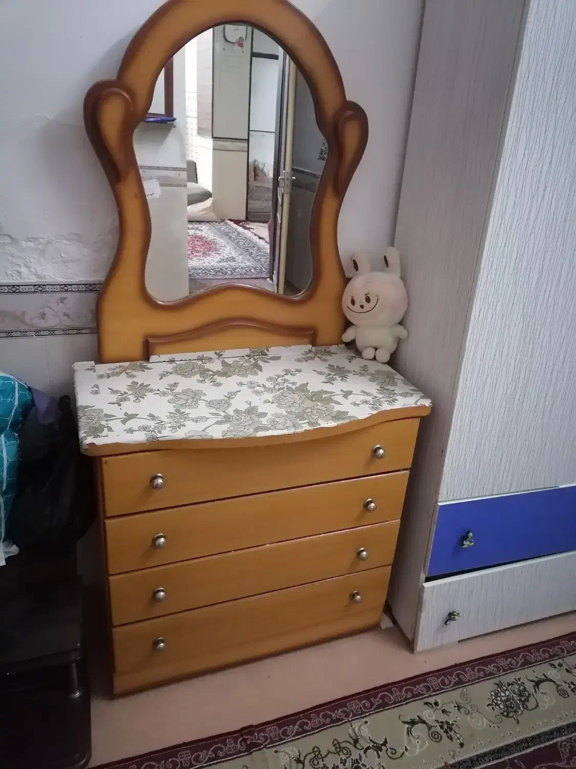 باسلام فروش جاکفشی ومیزارایشی|جاکفشی، کمد، دراور|چغادک, |دیوار