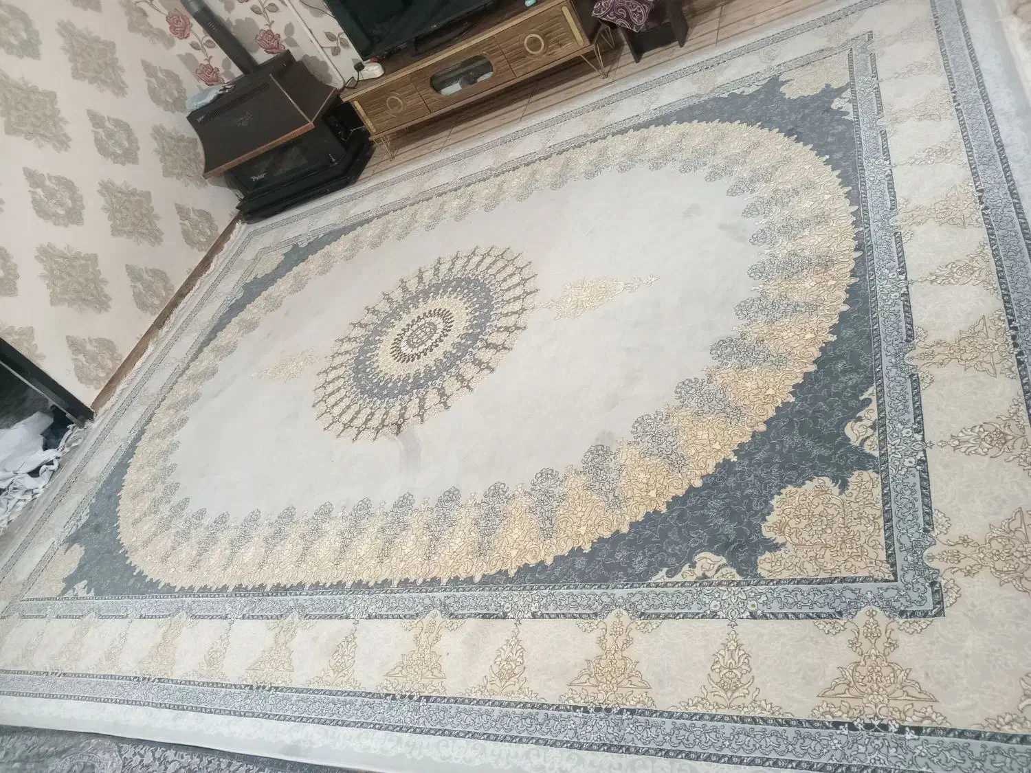 دوخته فرش12متری1200شانه|فرش|کرمانشاه, |دیوار