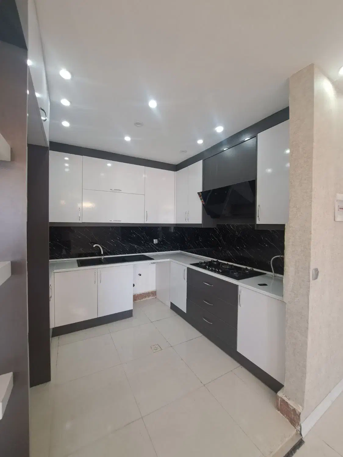 مجتمع آفتاب/بلوار مهرگان/۸۰ متری|فروش آپارتمان|گلبهار, شهر جدید گلبهار|دیوار