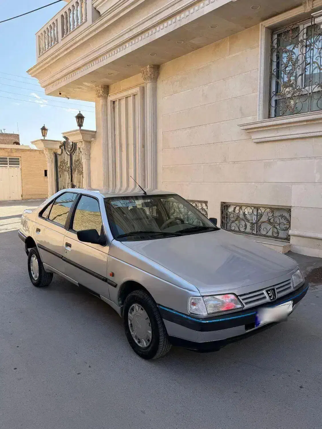 پژو ۴۰۵ مدل ۱۳۸۸|خودرو سواری و وانت|کرمان, |دیوار