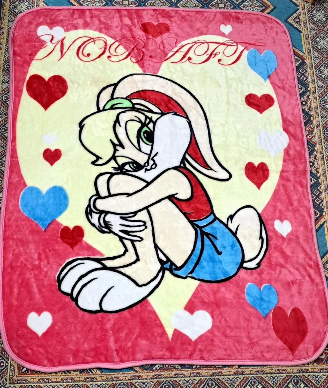 پتو نو|رختخواب، بالش، پتو|مشهد, شهرک لشکر (شهرک غرب)|دیوار