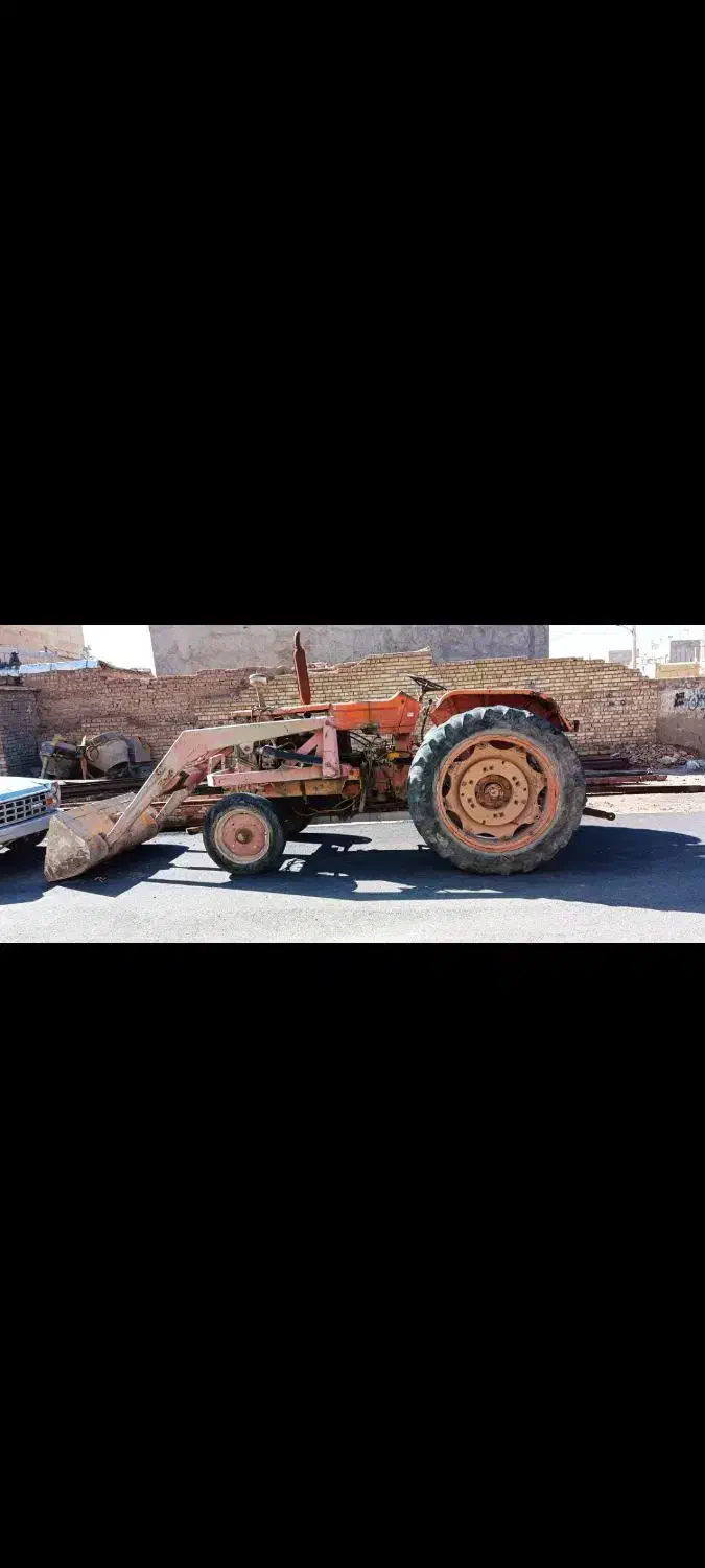 تراکتور رومانی|خودرو سنگین|خرمدره, |دیوار