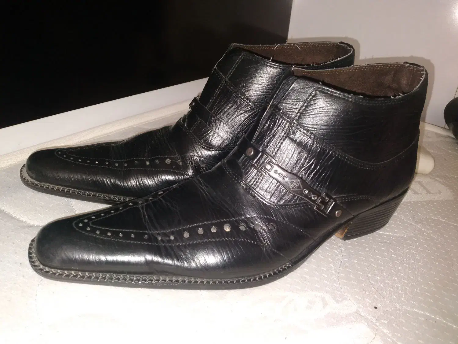 نیم بوت کلاسیک|کیف، کفش، کمربند|اردبیل, |دیوار