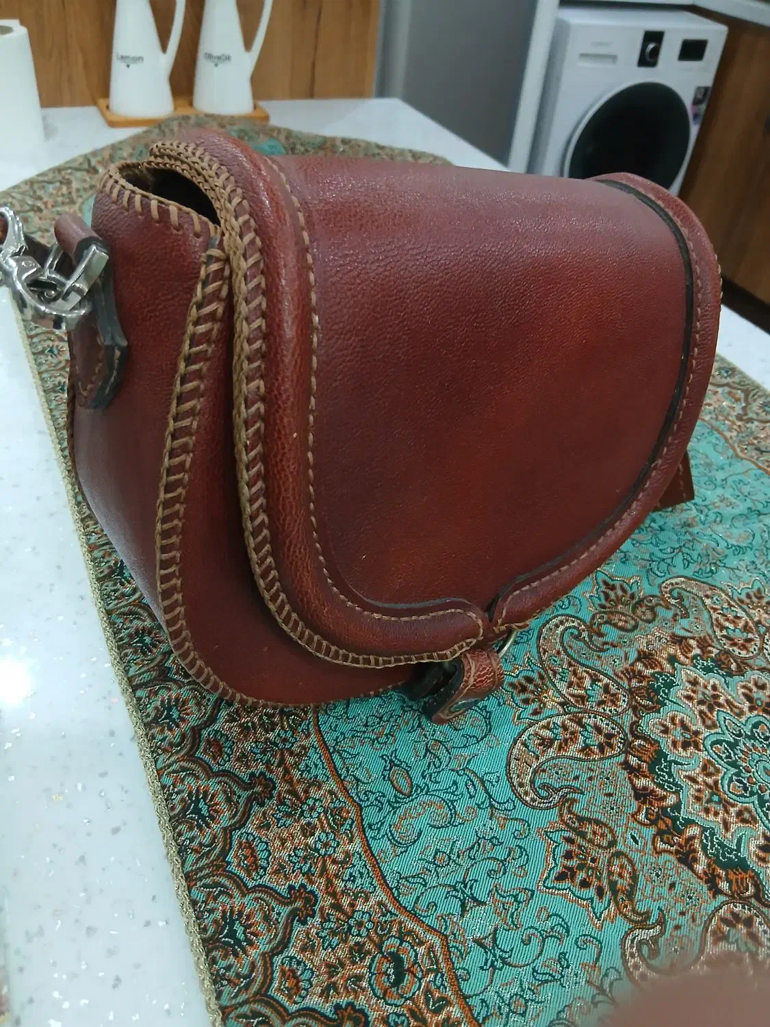 کیف چرم رو دوشی دست دوز|کیف، کفش، کمربند|شیراز, آزادگان|دیوار