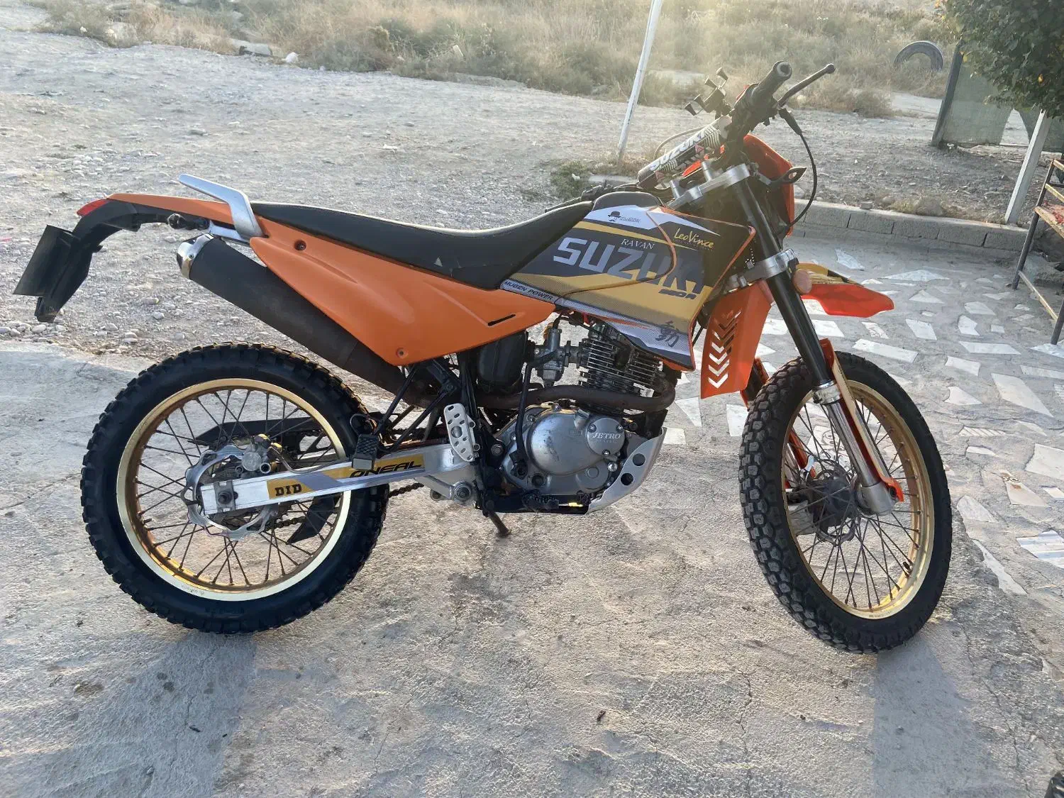 تریل روان|موتورسیکلت|فیروزآباد (فارس), |دیوار