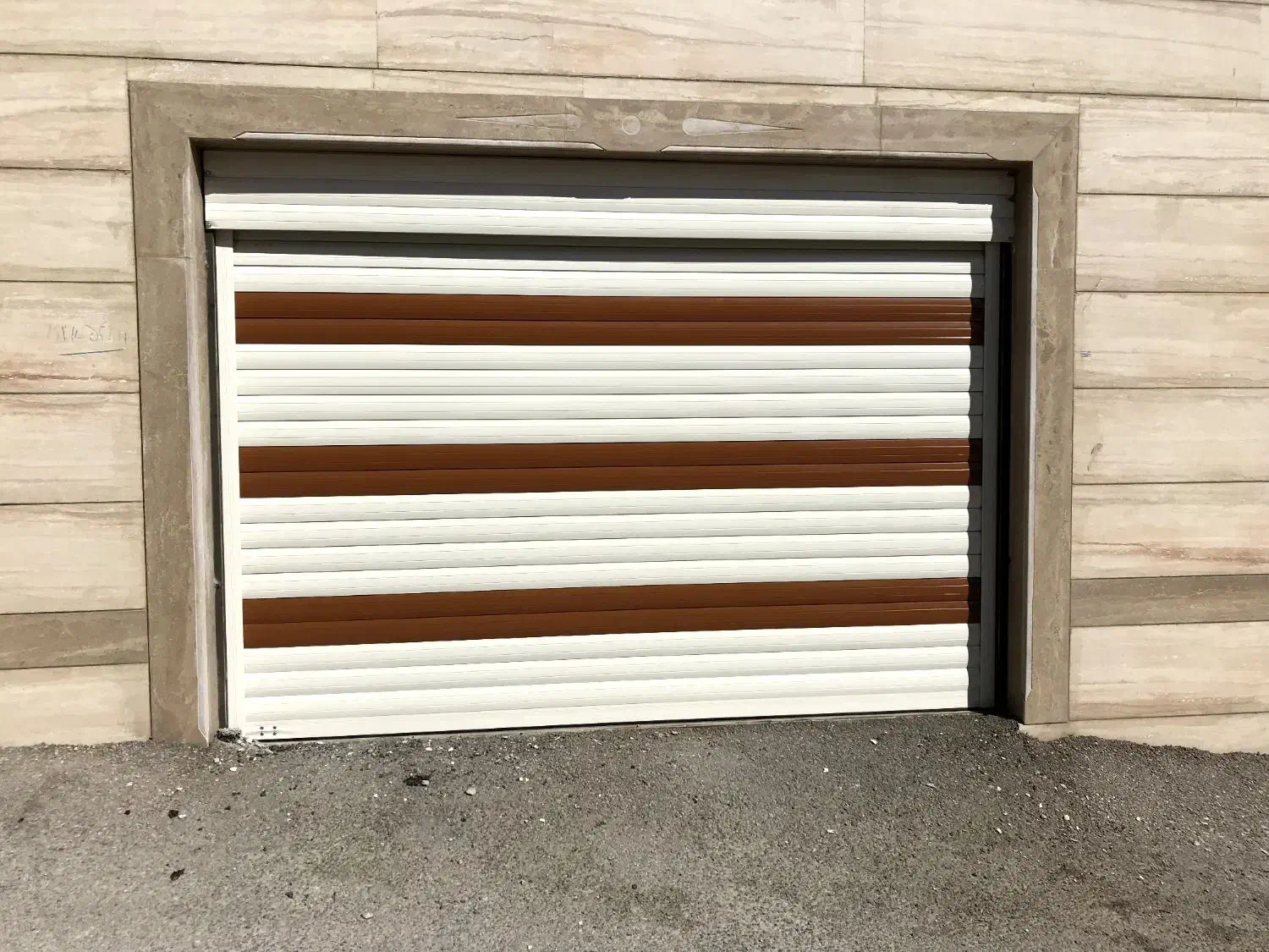 تعمیرات تخصصی کرکره برقی|خدمات پیشه و مهارت|ایلام, |دیوار