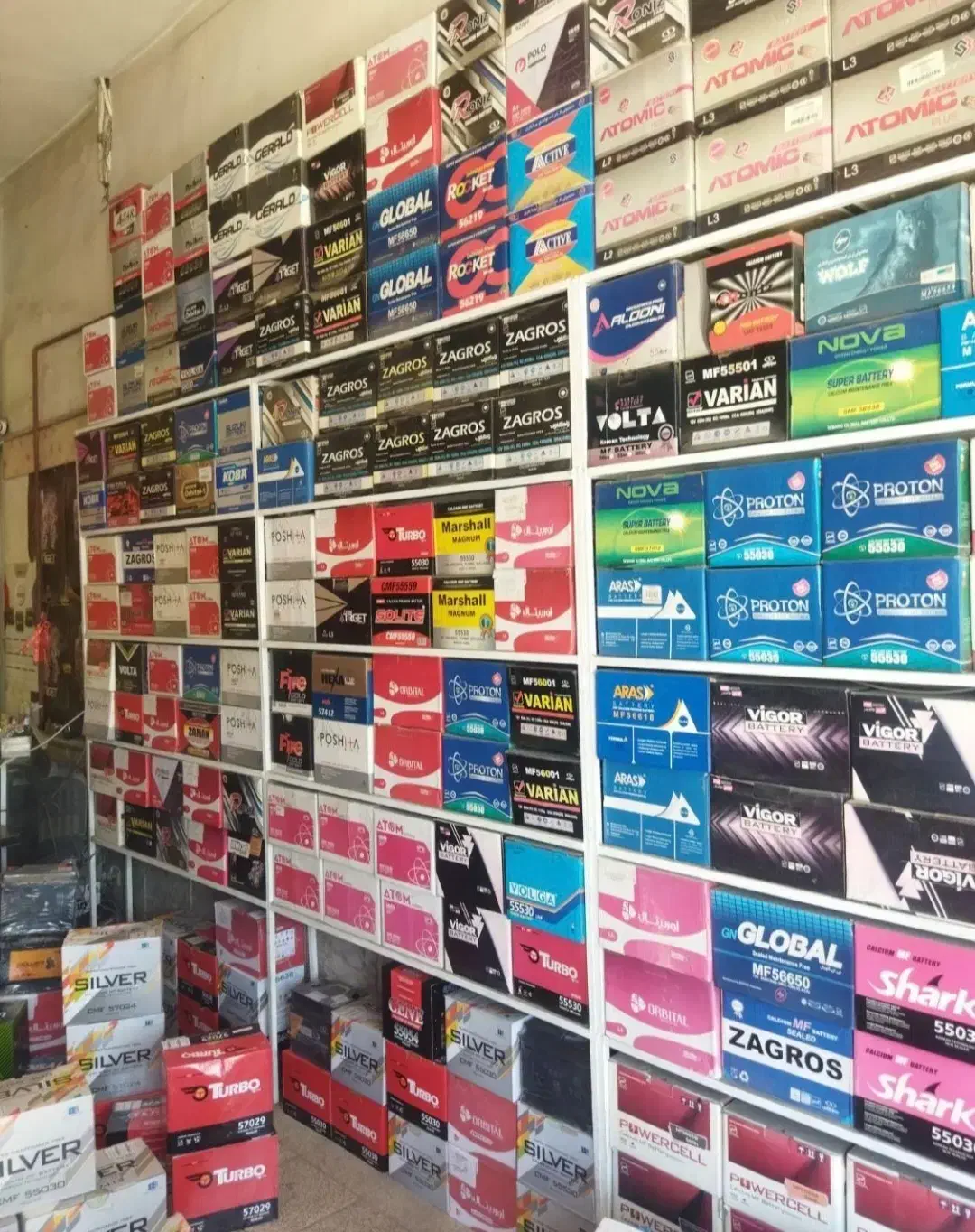 فروش ویژه باطری در لاهیجان ( امداد باتری )|قطعات یدکی و لوازم جانبی|لاهیجان, جمهوری|دیوار