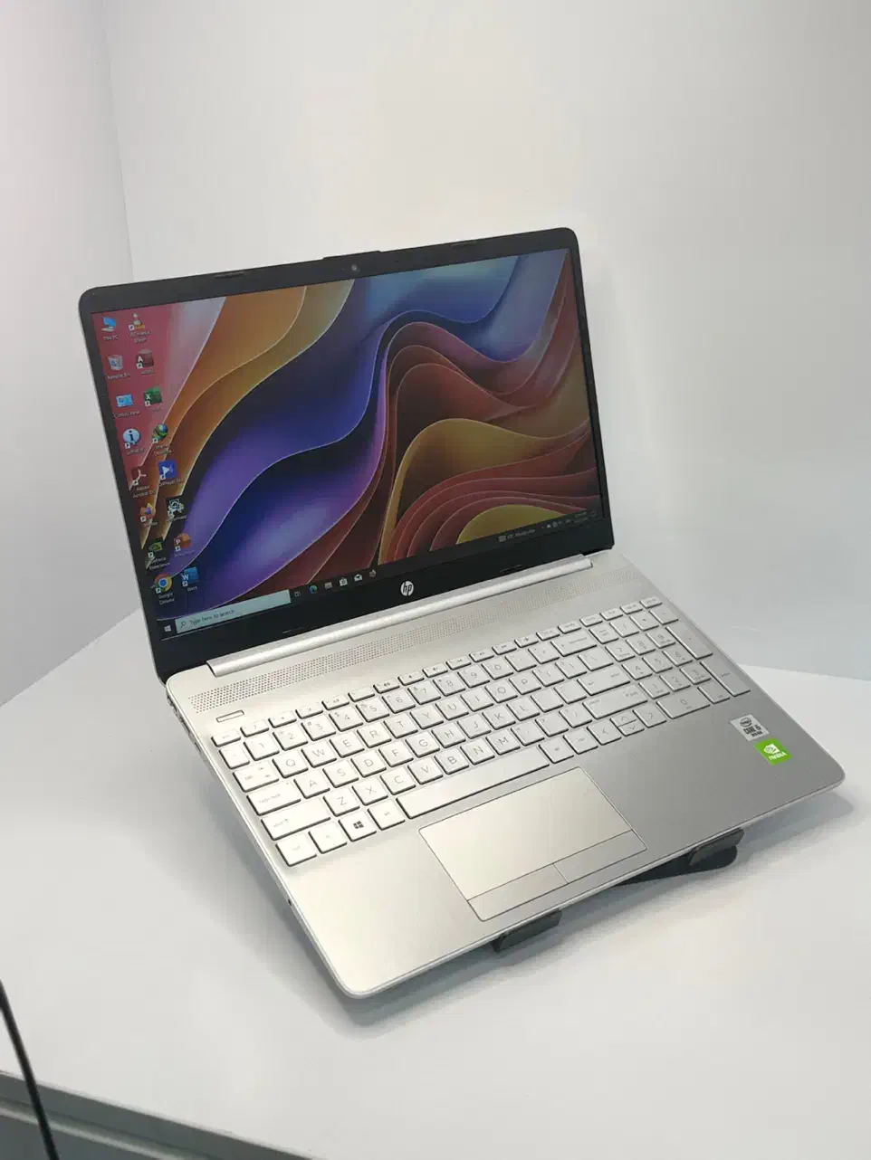 لپ تاپ hp pavilion|رایانه همراه|شیراز, ملاصدرا|دیوار