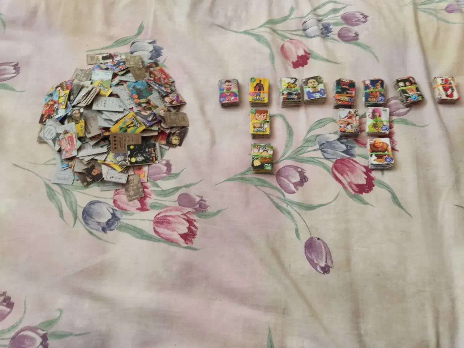 کارت های ریز فوتبالی|اسباببازی|قم, پردیسان|دیوار