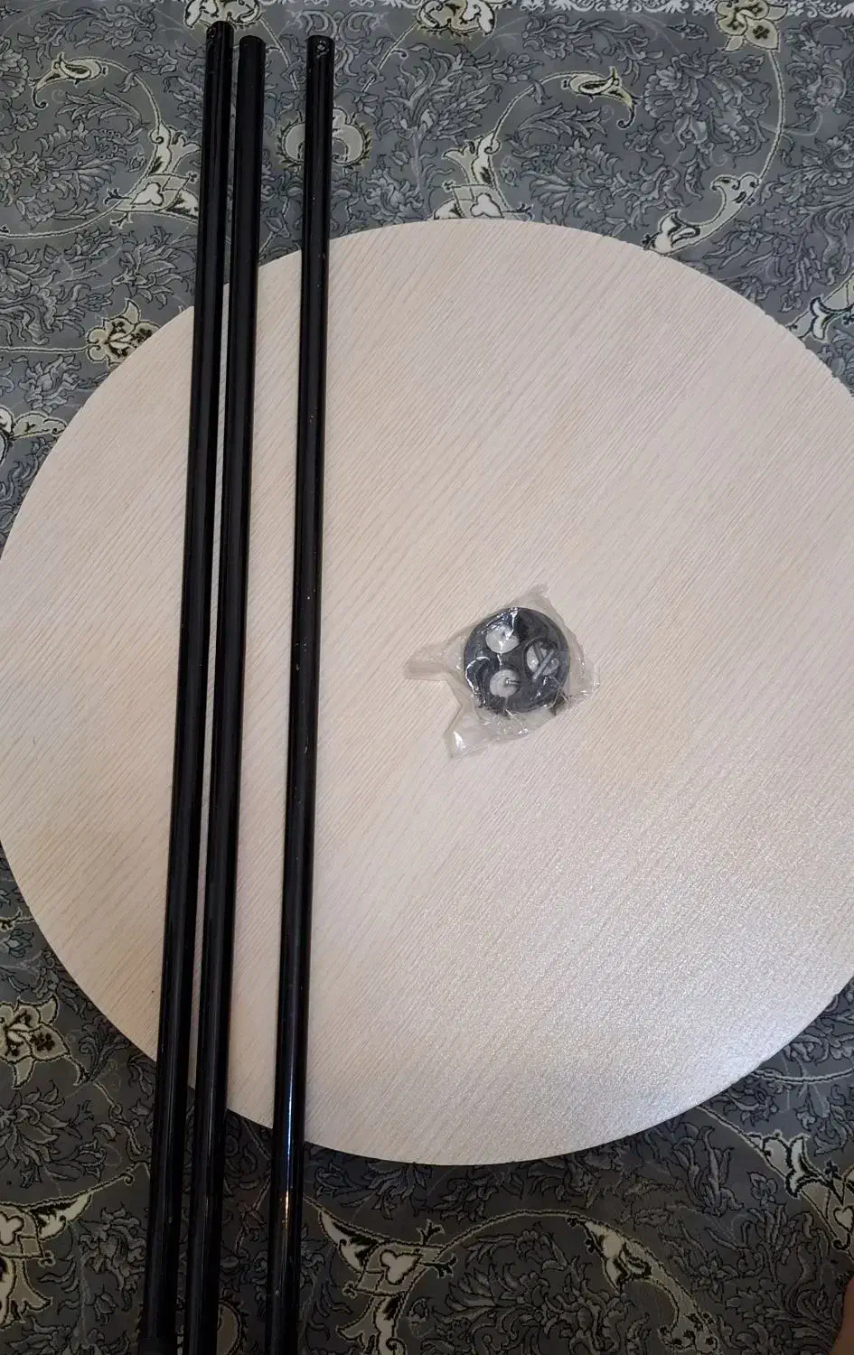 میز گرد|مبلمان خانگی و میز عسلی|فردیس, نگارستان|دیوار