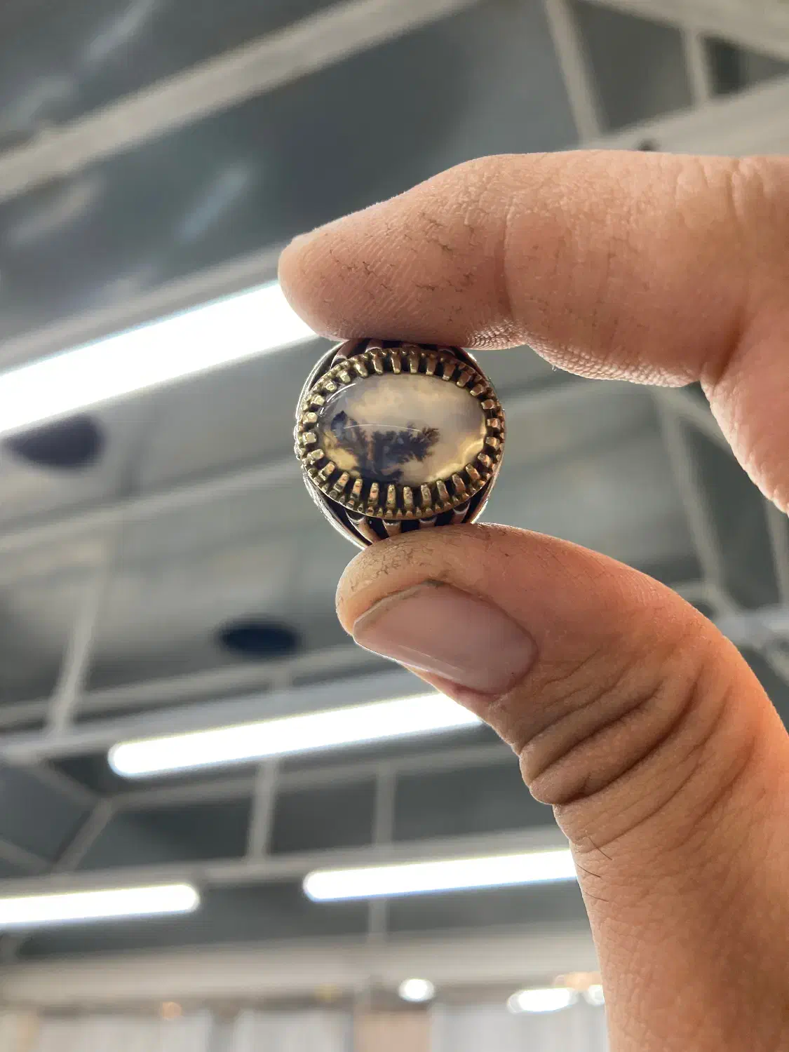 انگشترشجر|جواهرات|آبیک, |دیوار