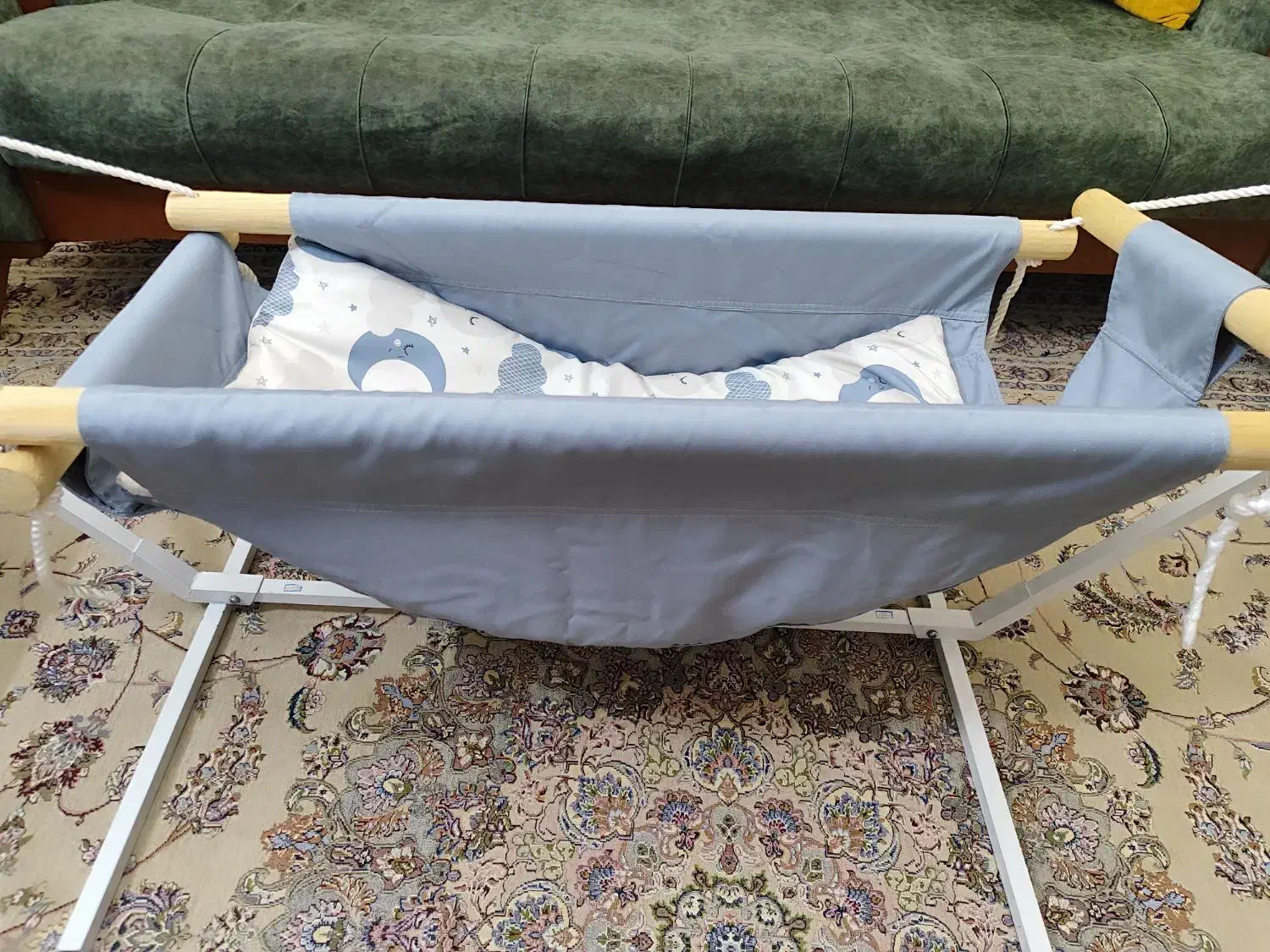 گهواره (ننو) در حد نو|اسباب و اثاث بچه|تهران, خاک سفید|دیوار