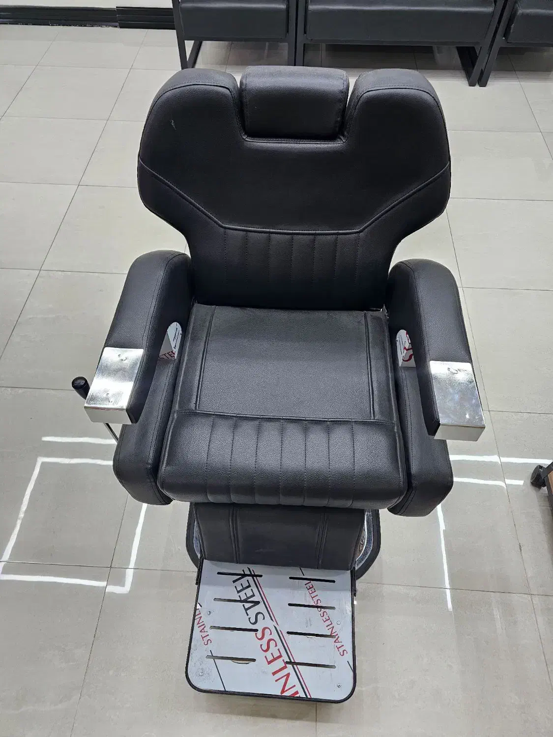 صندلی آرایشگاهی نو|آرایشگاه و سالن‌های زیبایی|بندرعباس, |دیوار