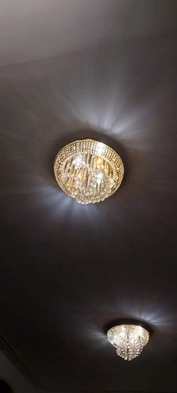 لوستر دو عدد|لوستر و چراغ آویز|تربت‌حیدریه, شهرک ولیعصر|دیوار