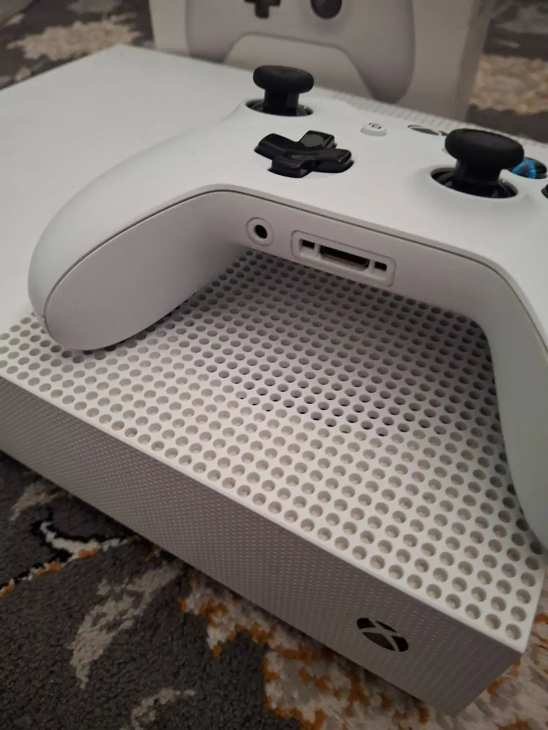 ایکس باکس وان اس ۱ترابایت درحد نو|کنسول، بازی ویدئویی و آنلاین|بروجرد, |دیوار