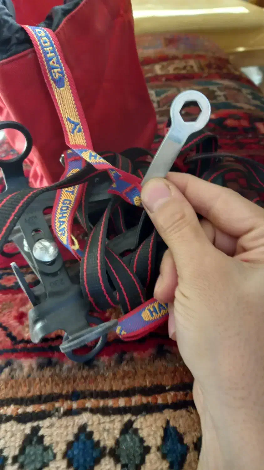 یخ شکن شش شاخه هفت گوهر،به همراه کیف و آچار تنظیم|ورزش‌های زمستانی|تهران, کیانشهر|دیوار